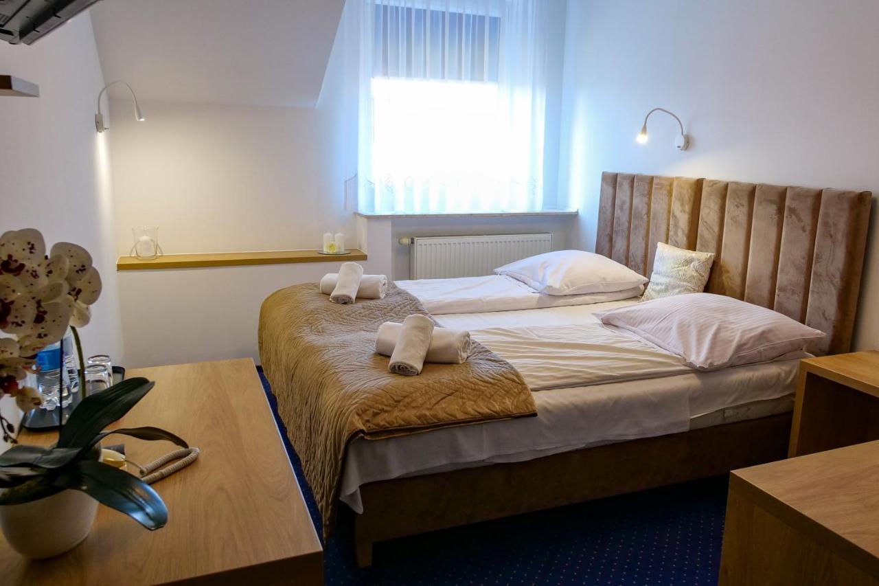 Hotel Duet Chełm Dış mekan fotoğraf