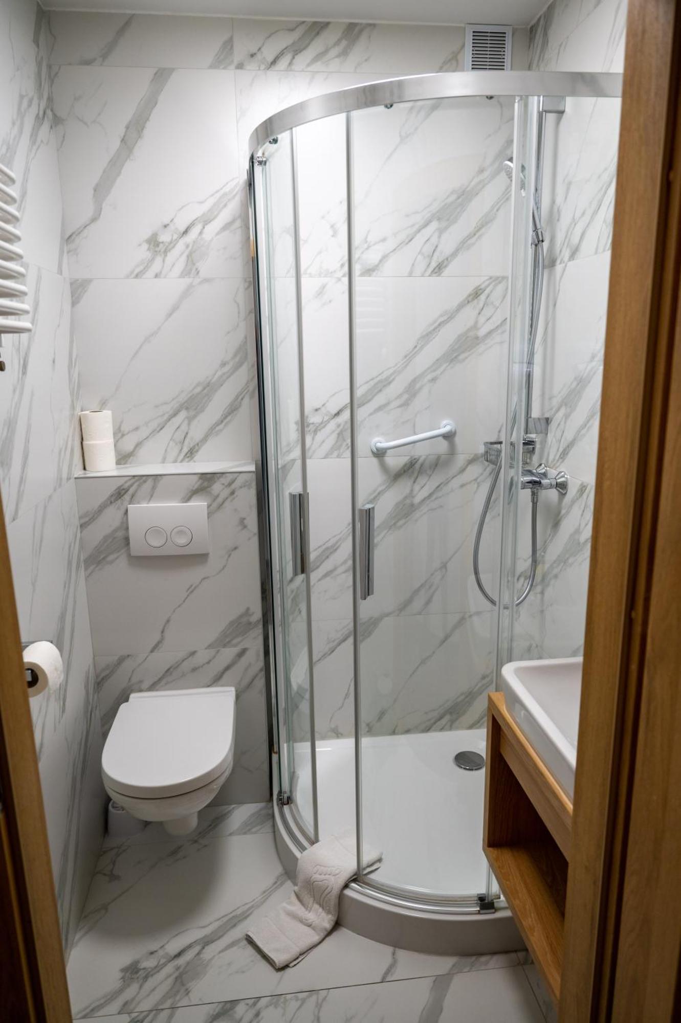 Hotel Duet Chełm Dış mekan fotoğraf