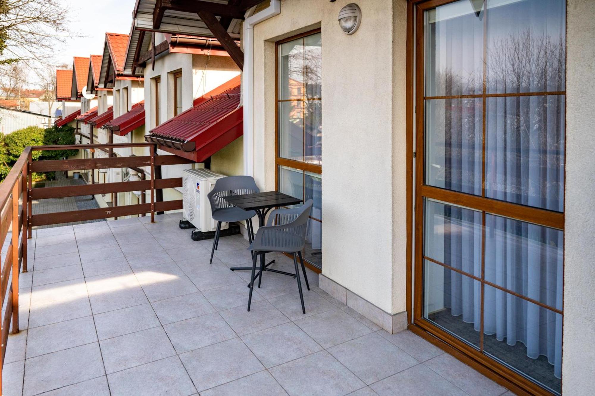 Hotel Duet Chełm Dış mekan fotoğraf