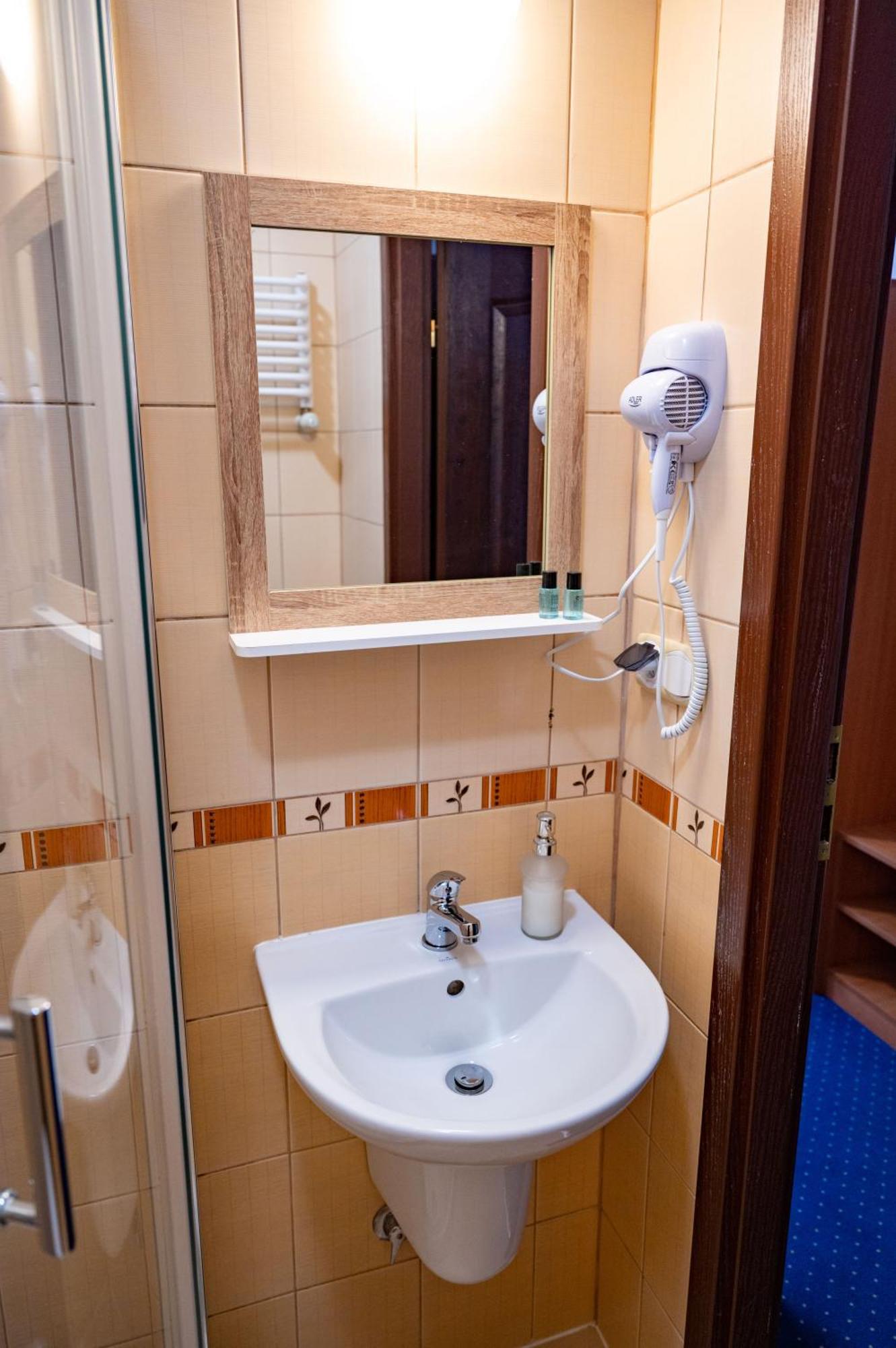 Hotel Duet Chełm Dış mekan fotoğraf