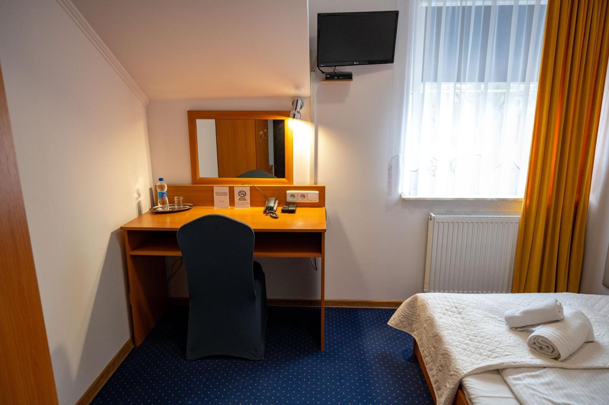 Hotel Duet Chełm Dış mekan fotoğraf