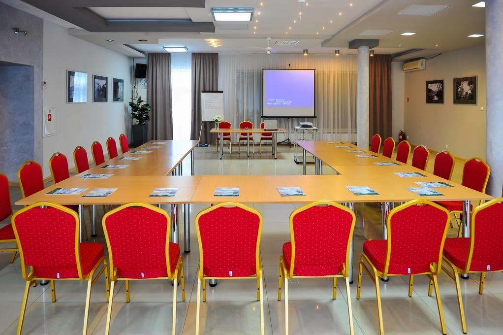Hotel Duet Chełm Dış mekan fotoğraf